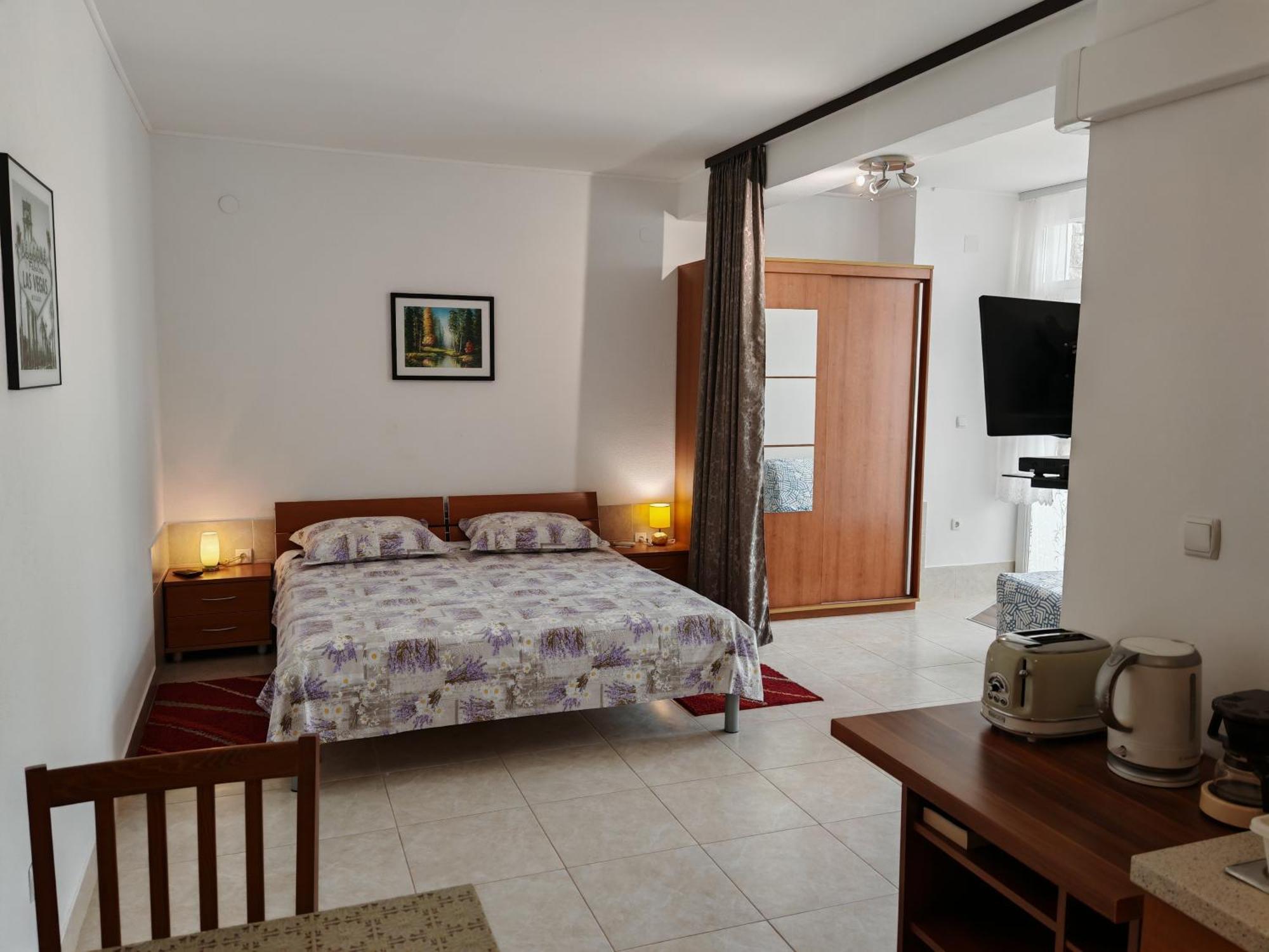Apartment Paladin Примоштен Екстер'єр фото