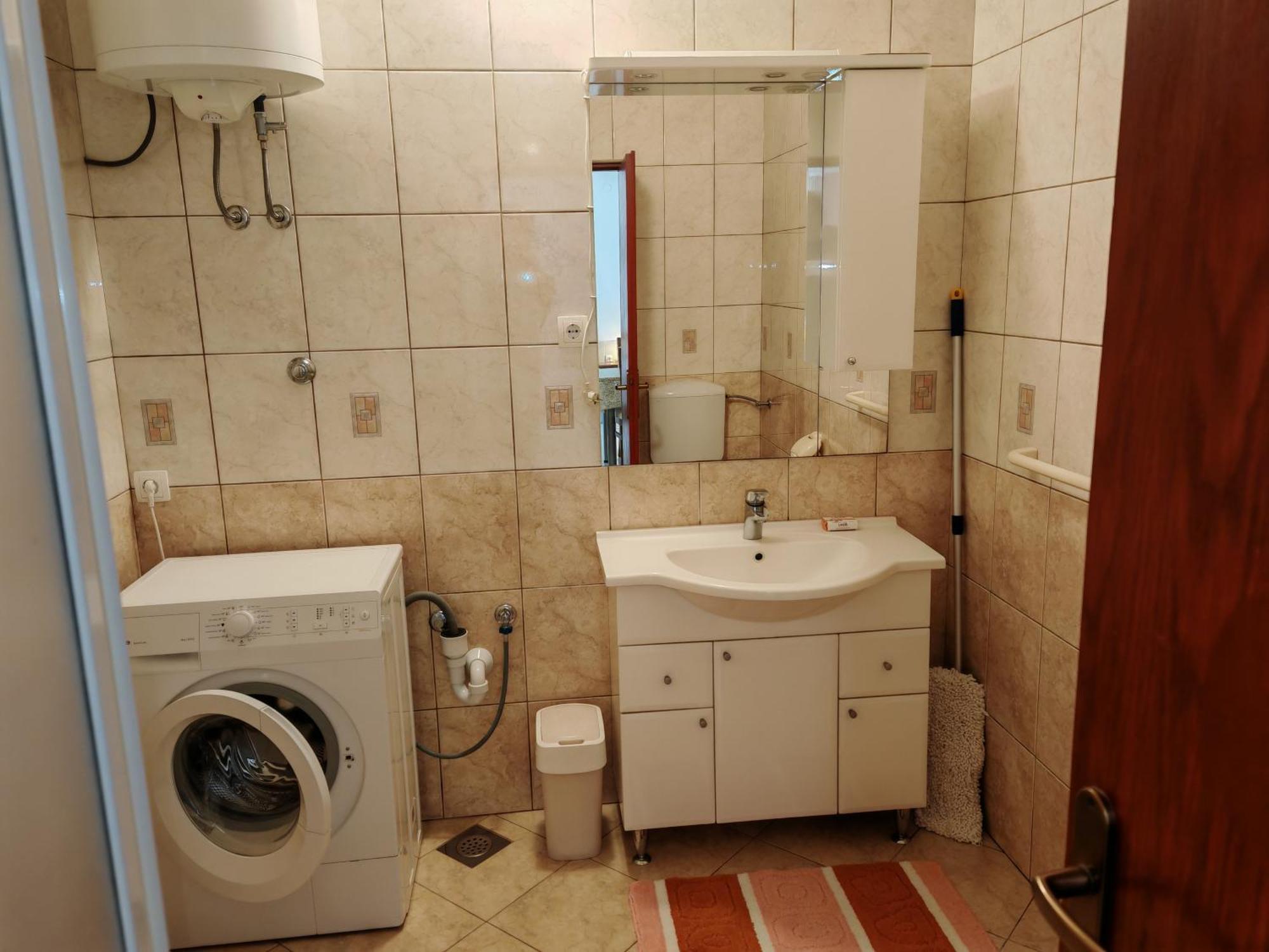 Apartment Paladin Примоштен Екстер'єр фото